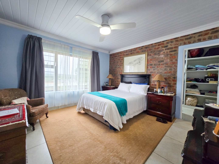 3 Bedroom Property for Sale in Stilbaai Wes Western Cape